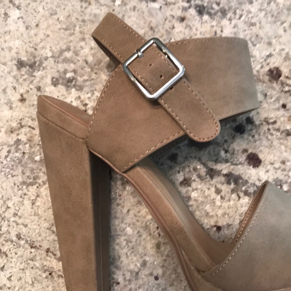 Suede Heels - Picture 6 of 6